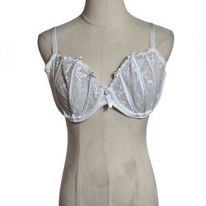 Ann Summers White Pure Lace Bra 38DD NWT